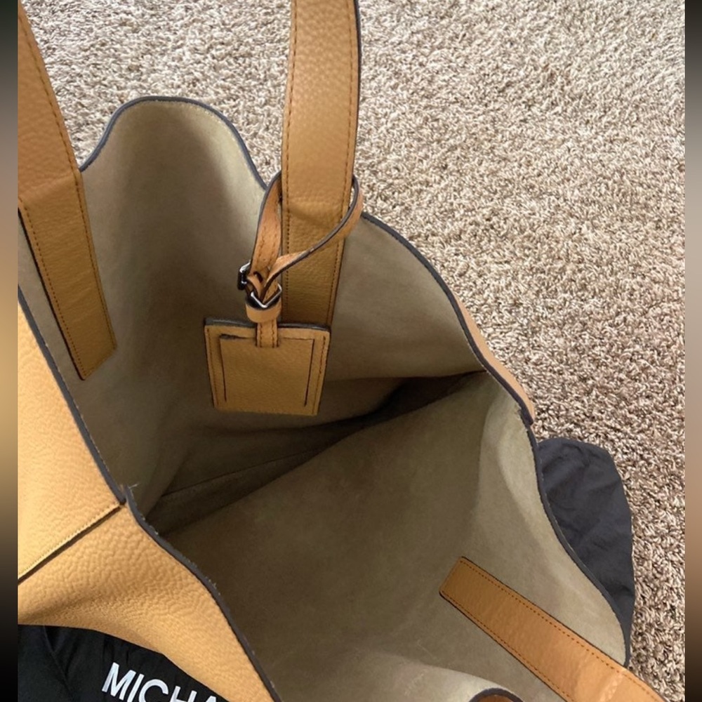 Michael Kors Collection Mason:
Reversible Tote - Picture 2 of 4